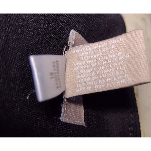 Chicos Ponte Knit Sheath Dress Sz 1 Med Stretch Pockets Black Modest Career 3/4 - Picture 8 of 8